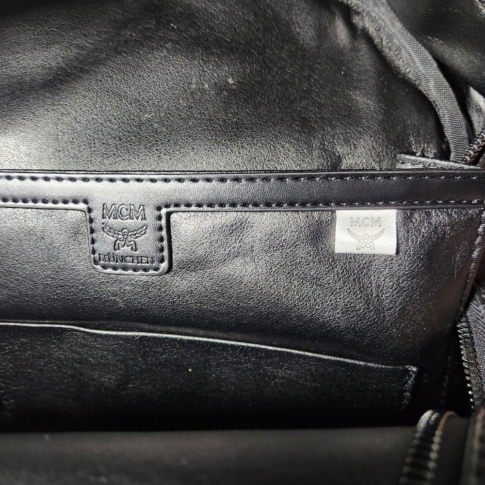MCM stark Studded Backpack Nwt Still Has Blue  Protective Film Never Used - Picture 2 of 12